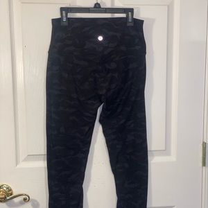 Lululemon align high rise legging, black camo